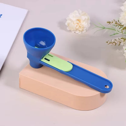 Mess-Free Protein Powder Scoop